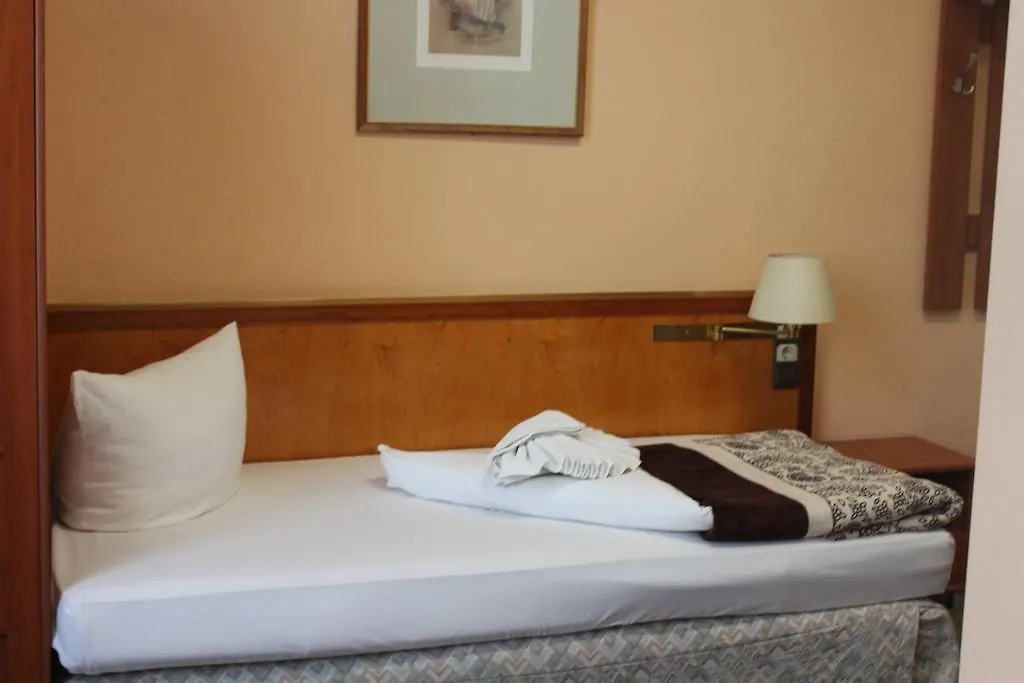 Hotel Potsdamer Hof Berlin Am Potsdamer Platz 3*,